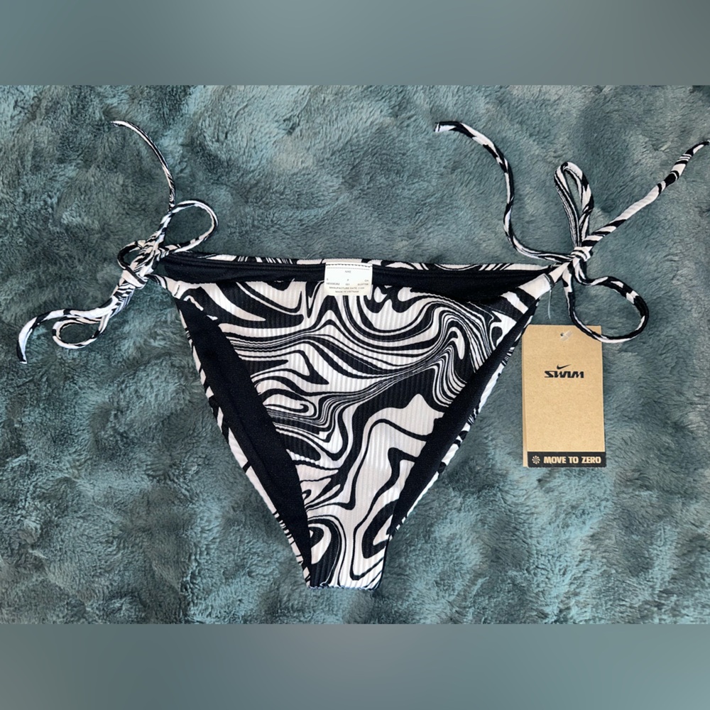 Nike Swim - Swirl String bikini bottoms - size small
